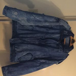 Men’s heavy blue jean jacket